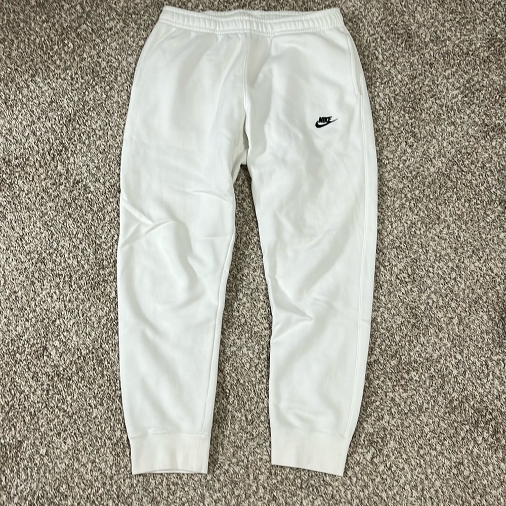 Nike men’s joggers